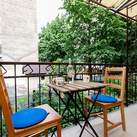 Heroes Square & City Park Thermals Apartment Budapest Exterior photo