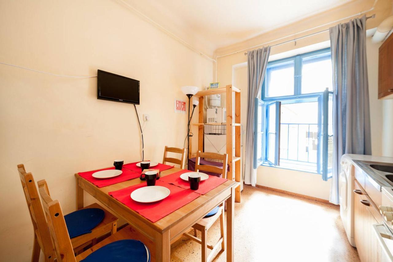 Heroes Square & City Park Thermals Apartment Budapest Exterior photo